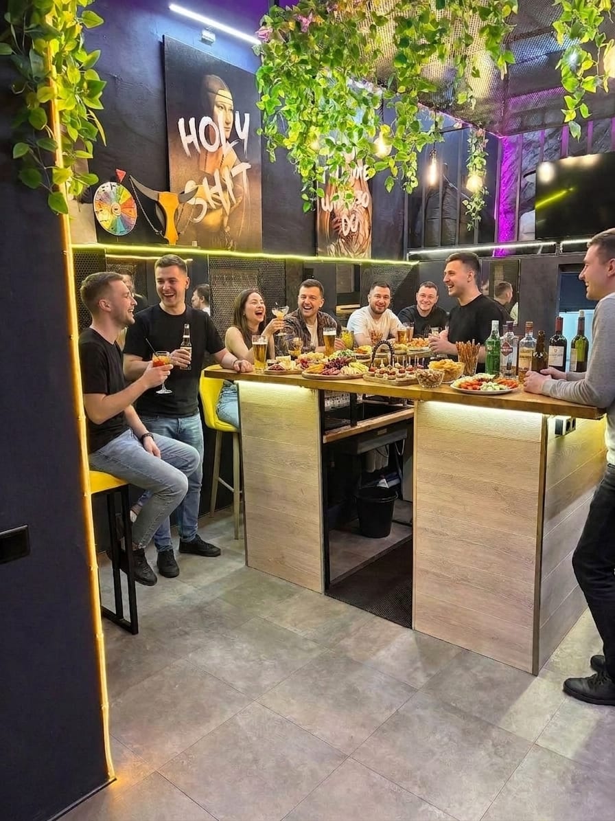 Барная зона в стиле лофт для съёмки